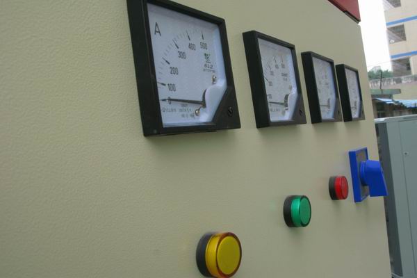 大化配电柜-3683讲讲配电柜注意事项